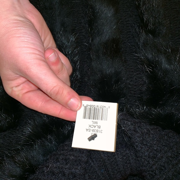 Black Knit Sweater Vest with Rabbit Fur - Picture 3 of 3
